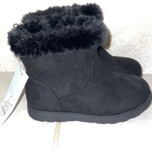 Cat & Jack Fur Lined Black Boots - Toddler Size 9 Brand New Never Worn